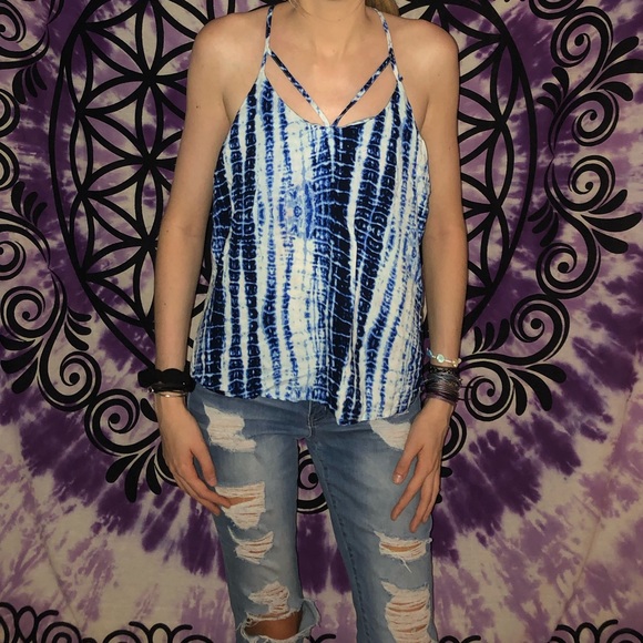 blue tie-dye v-neck crop cut T-back tank top - Picture 2 of 7